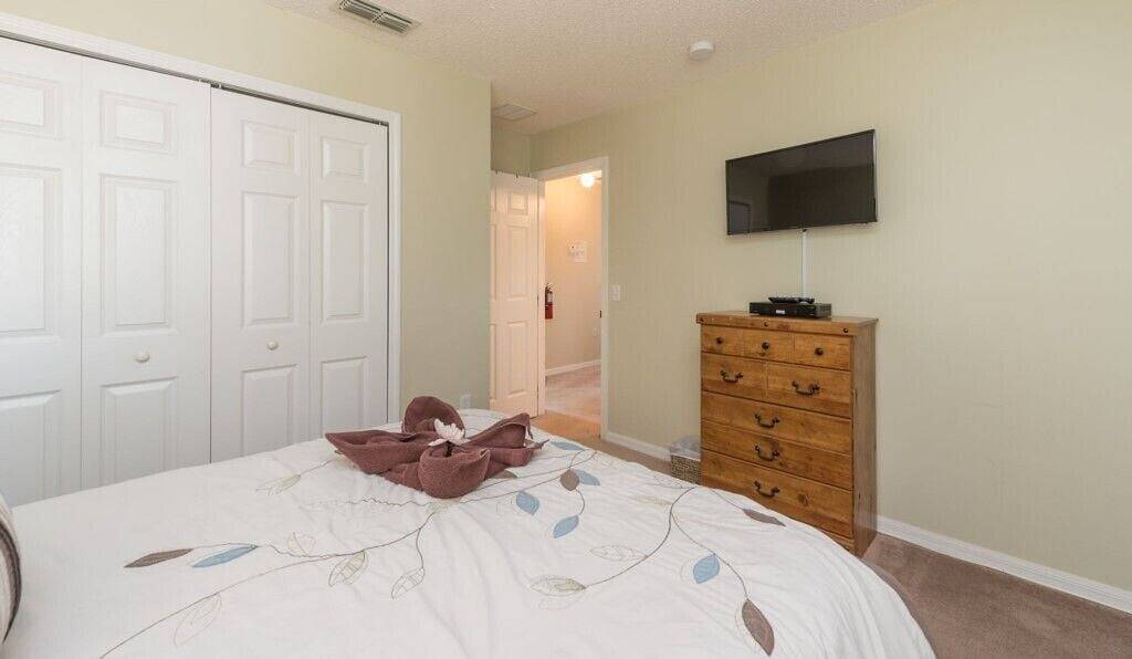 Charming 3 Bedroom Home with Modern Amenities! 🏡✨ in Haines City, Zentral Florida