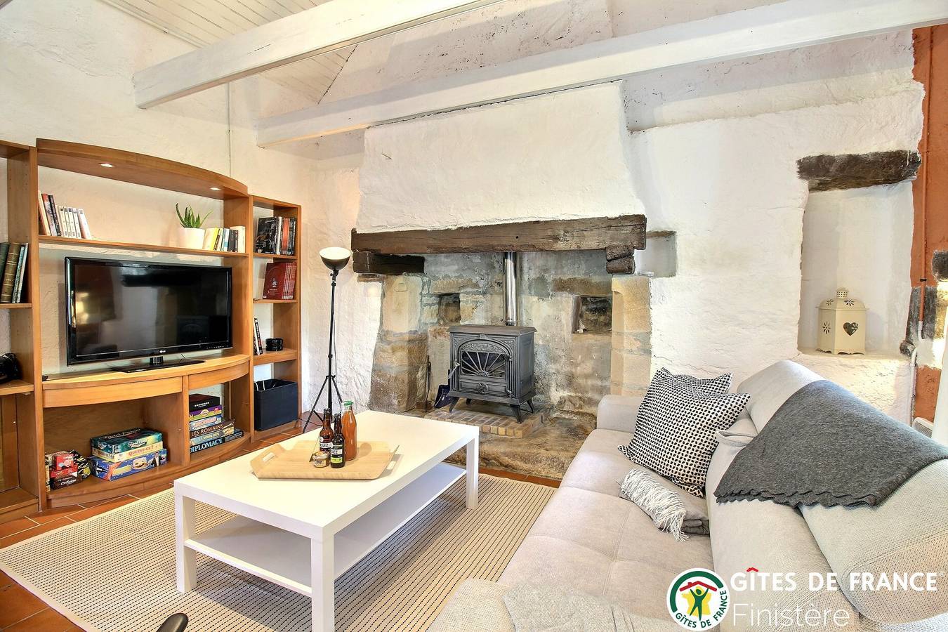 Maen Melen Bras in Logonna-Daoulas, Brest region