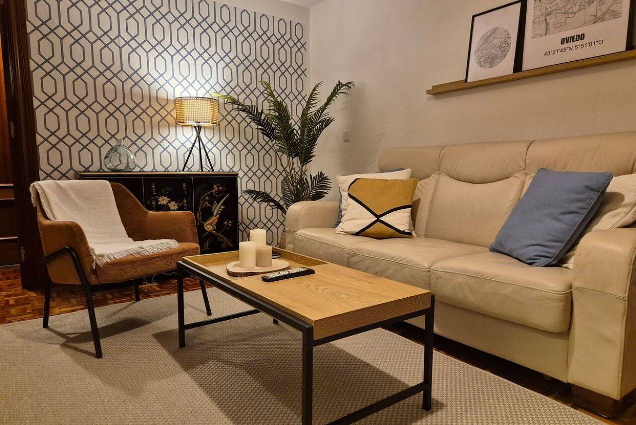 Geheel appartement, Gezellig appartement met wifi en keukenbenodigdheden in Oviedo, Cantabrisch Gebergte