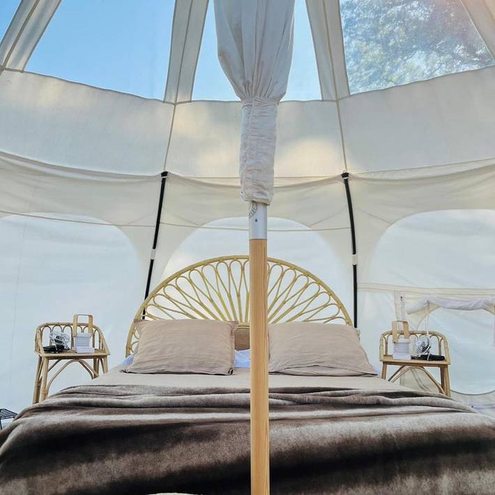 Tente pour 2 personnes, avec jardin ainsi que piscine et vue dans Indre - 4