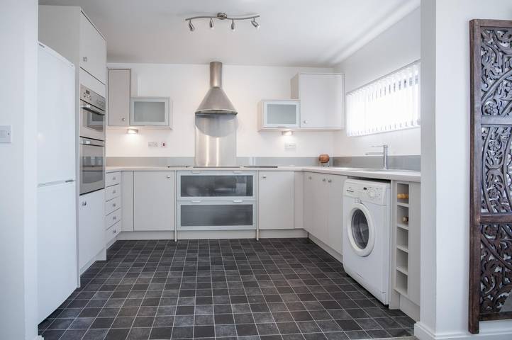 Ganze Wohnung, Ferienwohnung für 4 Personen mit Meerblick in Swansea, Swansea und Umgebung