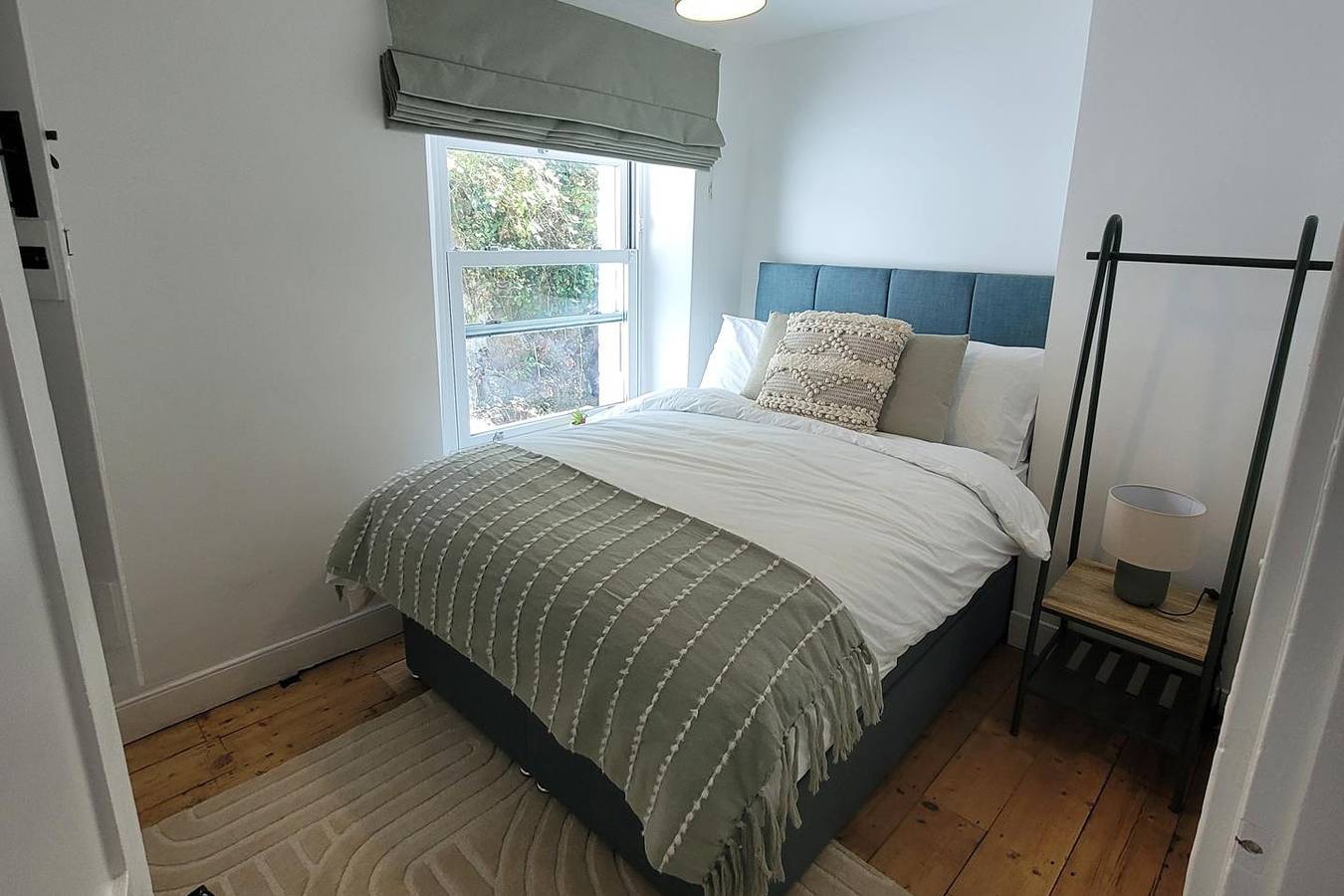 Looe Cottage - Seaside views, log fire, sleeps 4 in Looe, Cornualles