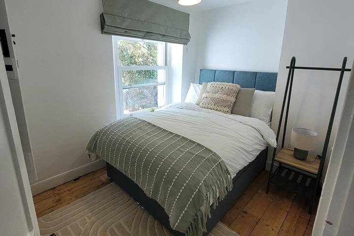 Looe Cottage - Seaside views, log fire, sleeps 4 in Looe, Cornouailles