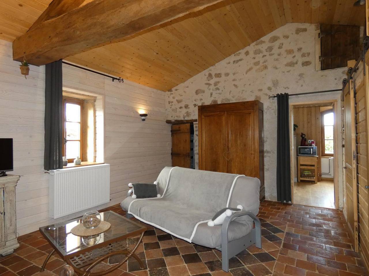 Le Relais d'Avauges in Saint-Romain-de-Popey, Beaujolais