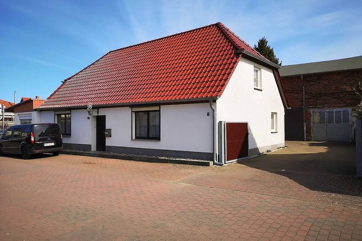 Ferienwohnung für 3 Personen, mit Garten in Niepars