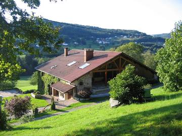 Gîte pour 4 personnes, avec jardin et terrasse à Le Tholy