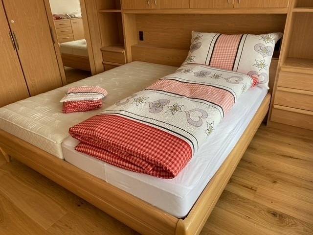 Ferienwohnung für 2 Personen, mit Ausblick und Balkon sowie Garten, mit Haustier in Davos - 4