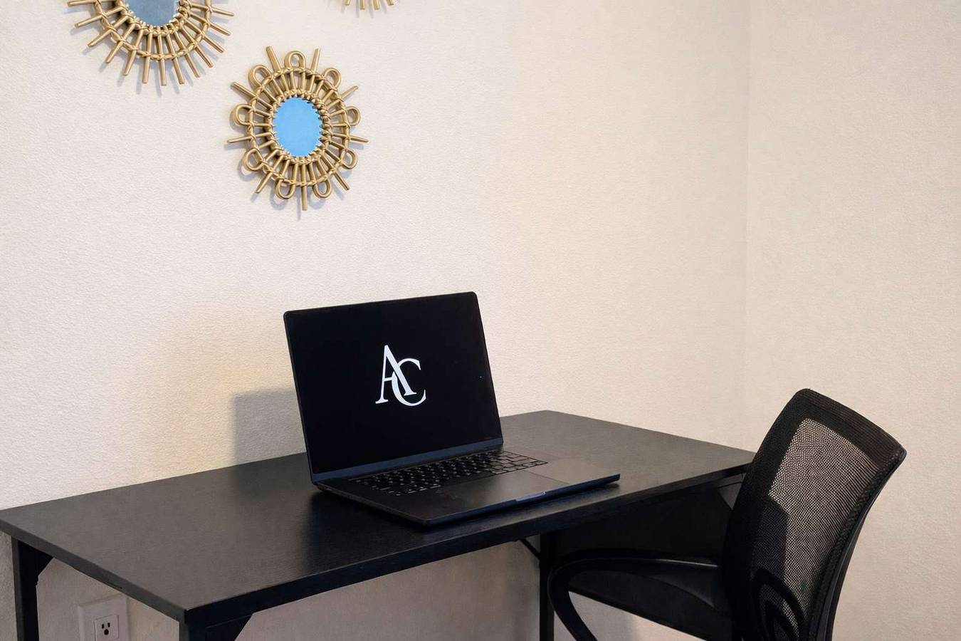 Apartamento entero, Artistic Getaway 10 Min to Disneyland with Pool Gym in Santa Ana (california), Condado de Orange