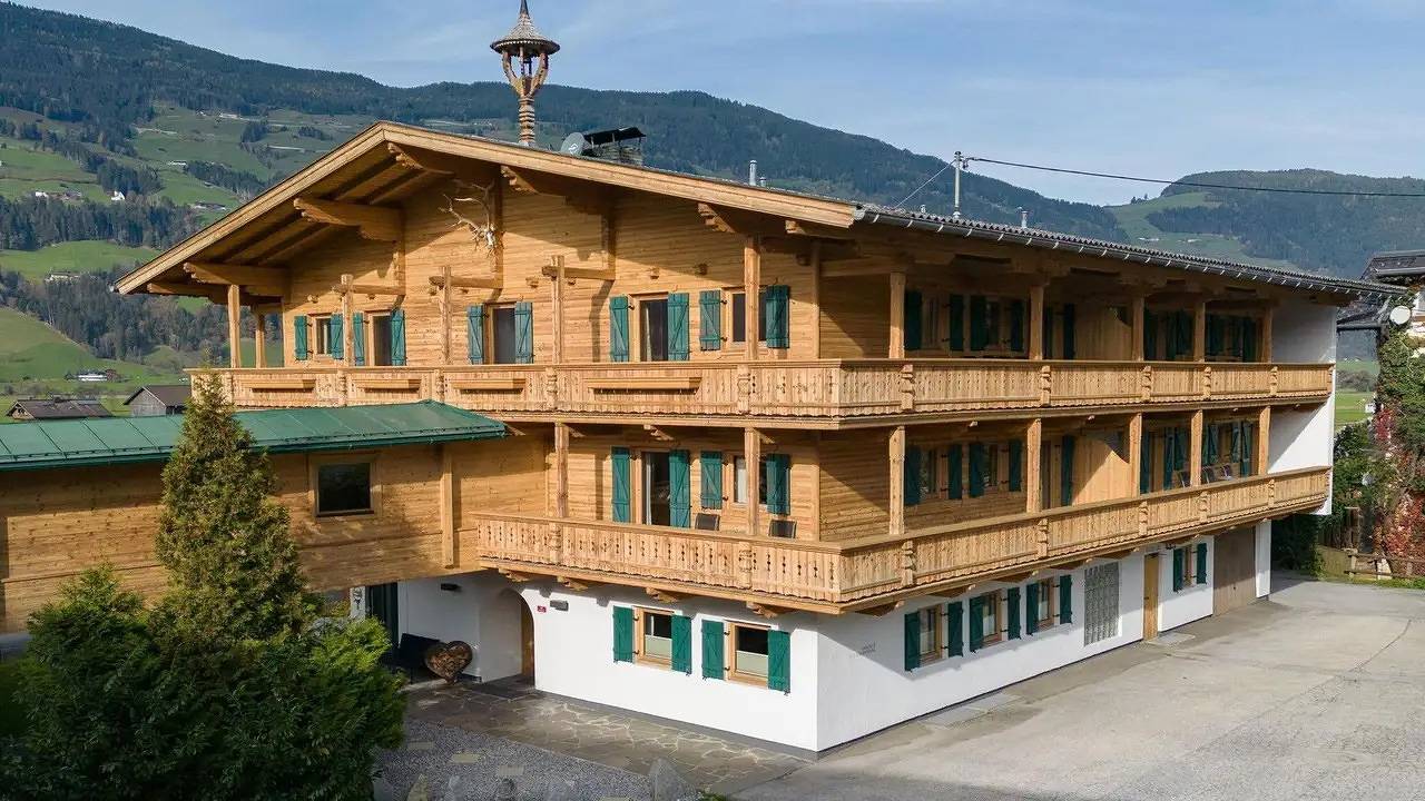 Ganze Ferienwohnung, Ferienwohnung für 2 Personen (33 m²) in Fügen in Tuxer Alpen, Fügen