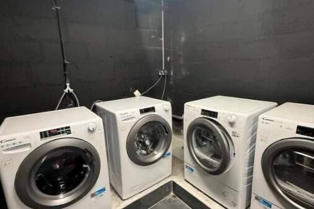Appartement entier, La Résidence du Moulin 304 – Studio Confortable et Calme à Jonzac in Jonzac, Région de Jonzac