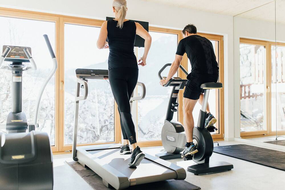 Entire apartment, 3 bedrooms for 4 - 6 persons - Boutique Apartment Sonnenhang in Kaunergrat, Fließ