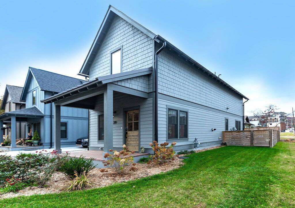 Heart of Brevard Hideaway - Walk/Bike to Downtown! in Brevard, Transylvania County