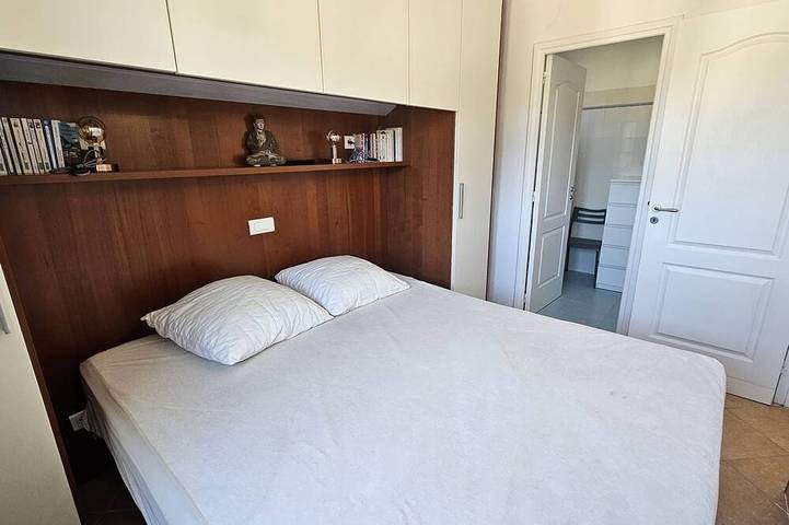 Appartement entier, Appartement Sarah Vue mer- Clim- Wi-fi in Favone, Conca