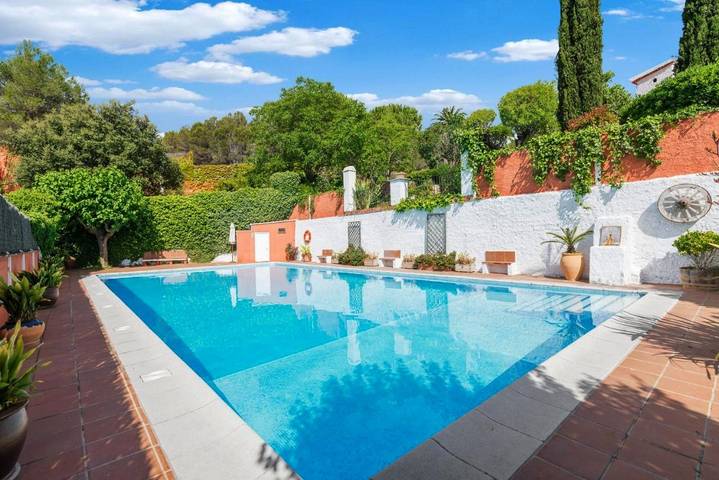 Casa rural con piscina para 2 personas, con jardín además de piscina y jacuzzi, Familias con niños en Provincia de Barcelona