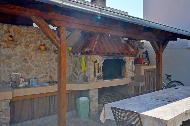 Hôtel pour 2 personnes, avec terrasse à Vodice - 4
