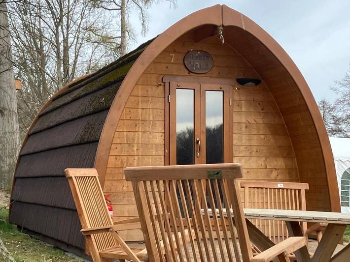 Camping für 2 Personen, mit Terrasse und Garten sowie Seeblick und Ausblick in Chemnitz und Umgebung