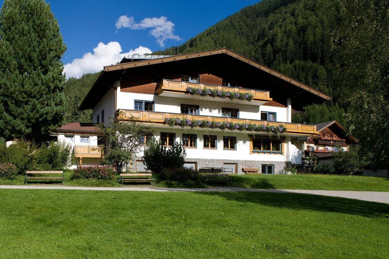 Ferienhaus Alpina in Kals am Großglockner, Bezirk Lienz