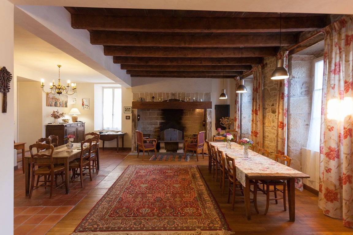 La Vieille Auberge en Limousin - Chambre Millejoies in Peyrelevade, Région d'Ussel