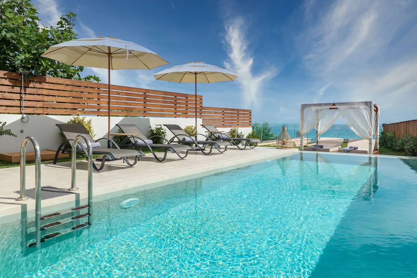 Beachfront Zante Villa | Villa Sabbia | 3 Bedroom | Private Pool in Ψαρού, Αλυκές