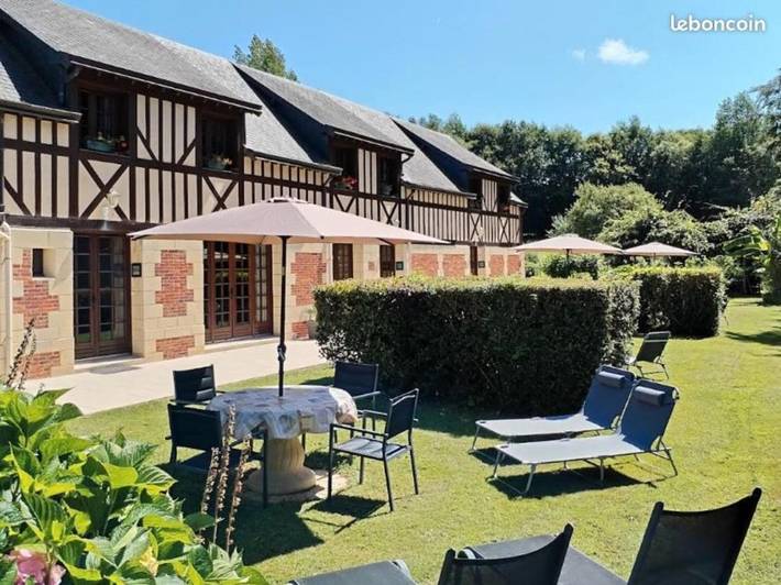 Gîte pour 2 personnes, avec terrasse ainsi que jardin et vue à Sainte-Marie-au-Bosc