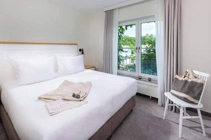 Ferienwohnung für 6 Personen, mit Sauna und Whirlpool sowie Pool in Kleinzerlang - 2