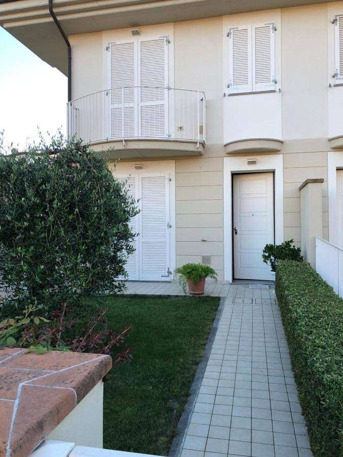 Casa vacanza per 6 persone, con Giardino e Panorama a Ponsacco
