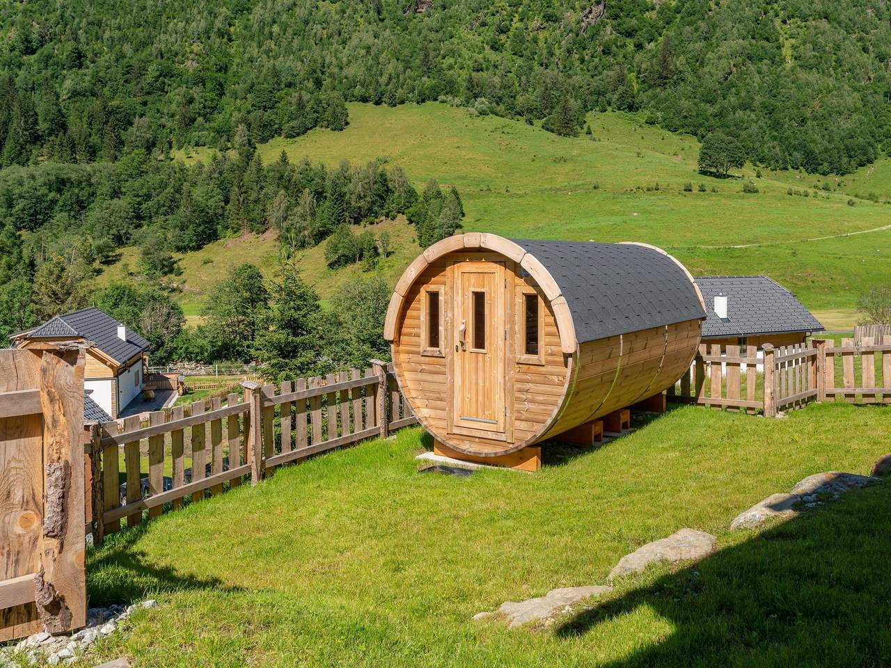 Wunderschönes Chalet Bergzauber mit Sauna in Rottenmanner und Wölzer Tauern, Irdning-Donnersbachtal