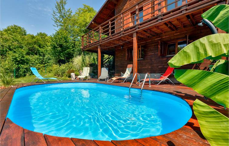 Reizende 2-Zimmer-Wohnung mit Pool, Terrasse und WLAN in Zagreb und Umgebung