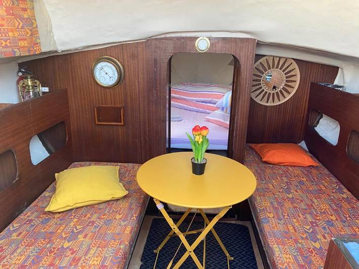 Bateau pour 4 personnes, avec terrasse et vue en Charente-Maritime