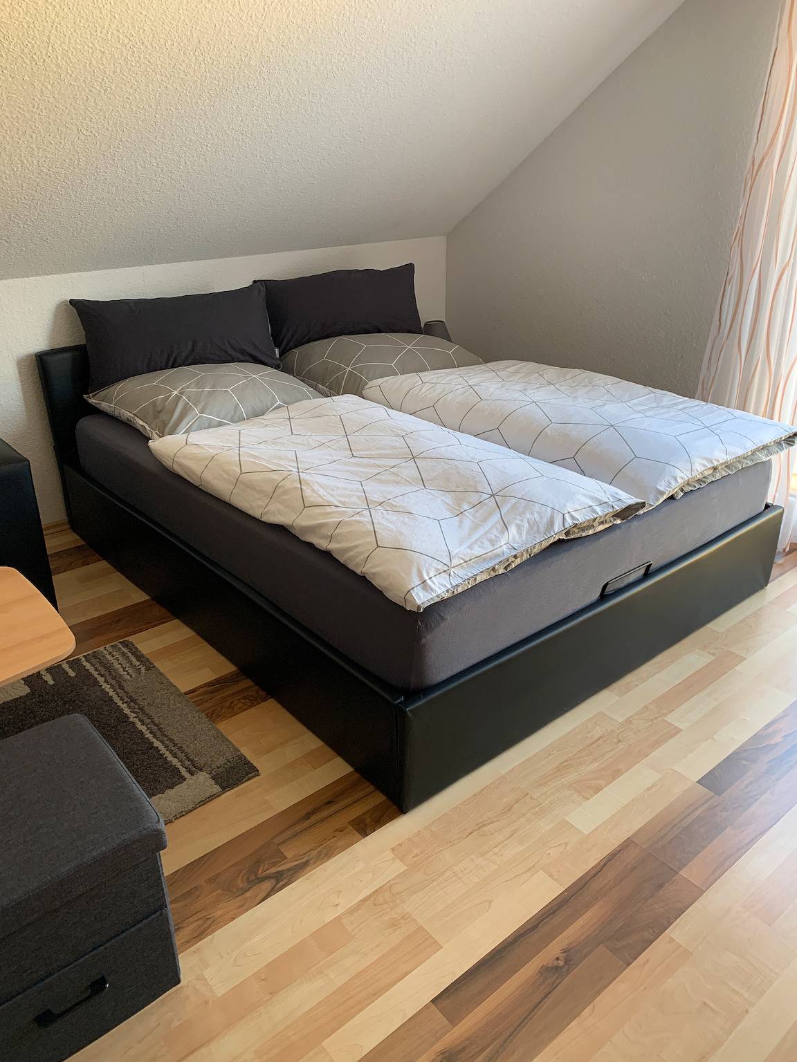 Ganze Wohnung, Standard Apartment '36qm' mit Wlan in Dettingen an der Erms, Neckar-Alb