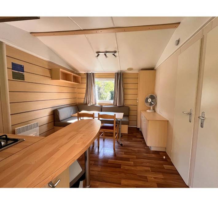Mobil home pour 6 personnes, avec jacuzzi et bassin pour enfant à La Romieu - 4