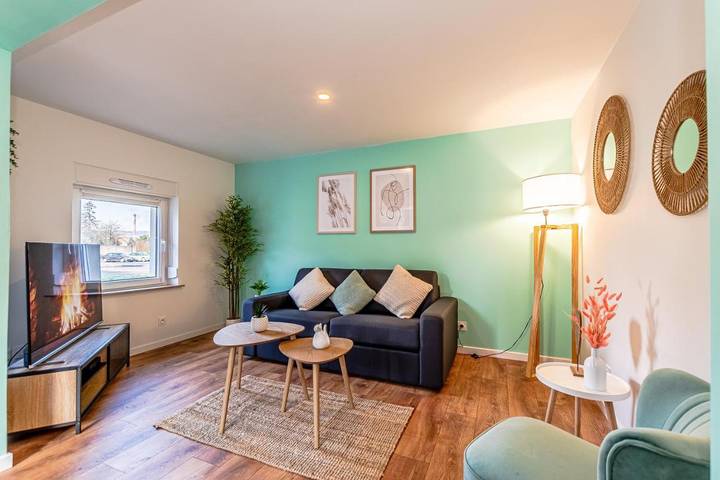 Gîte pour 6 personnes, avec vue dans Serémange-Erzange