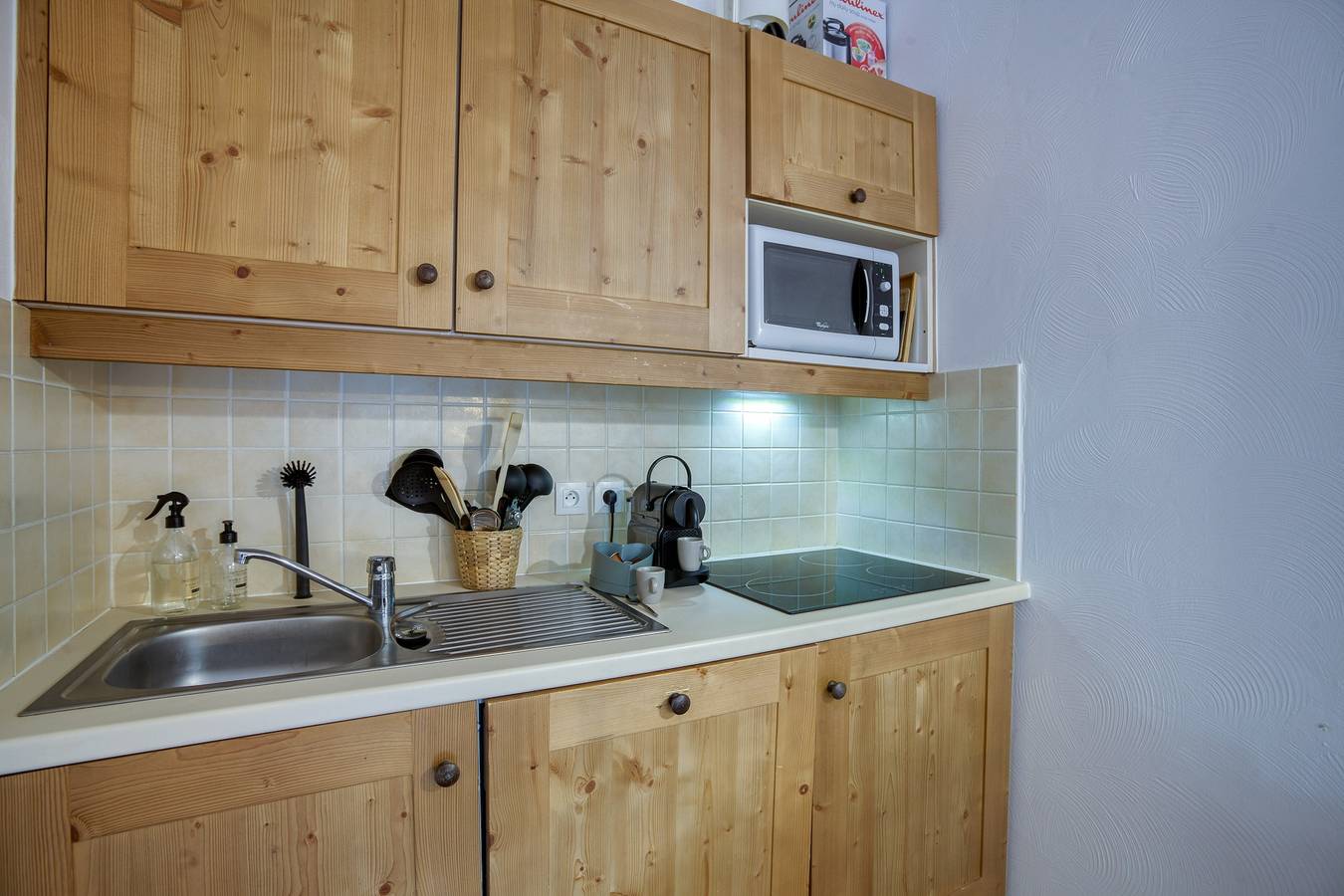 Apartamento entero, Chez nous - Appt station de ski accessible à pied in Le Corbier, Villarembert