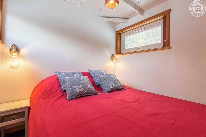 Location de vacances pour 2 personnes, avec terrasse, animaux acceptés dans Cirque de Saint Même - 2