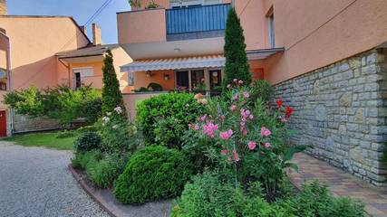 Cottage pour 5 personnes, avec balcon et jardin dans Koroshegy