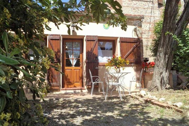 Location de vacances pour 2 personnes, avec jardin à Ponteilla