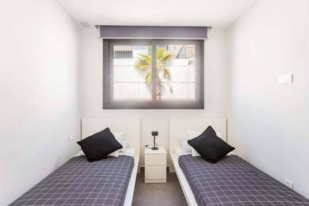 House with heated pool and sea views in Polop, Costa Blanca