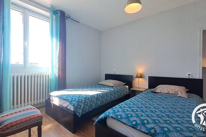 Location de vacances pour 4 personnes, avec jardin et piscine à Fréjairolles - 2