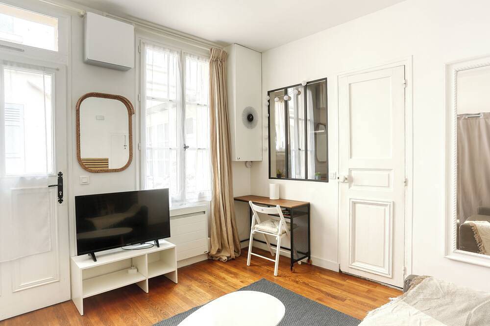 Ganze Wohnung, Le Chat Botté - Versailles in Versailles, Yvelines