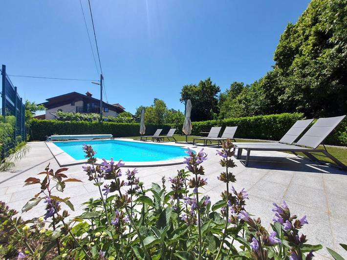 Chambre d’hôte pour 2 personnes, avec Terrasse et Jardin ainsi que Piscine et Vue à Sežana