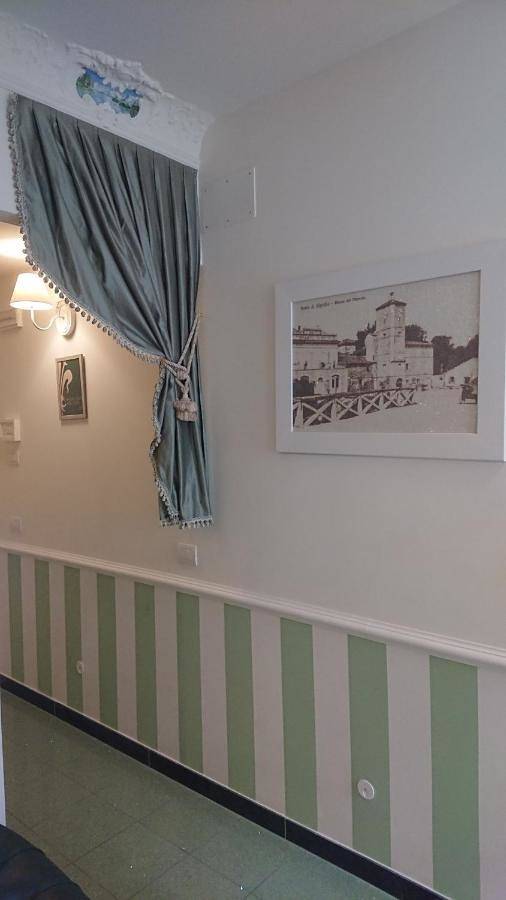 Ferienwohnung für 2 Personen, mit Balkon und Terrasse sowie Ausblick in Porto Sant'Elpidio