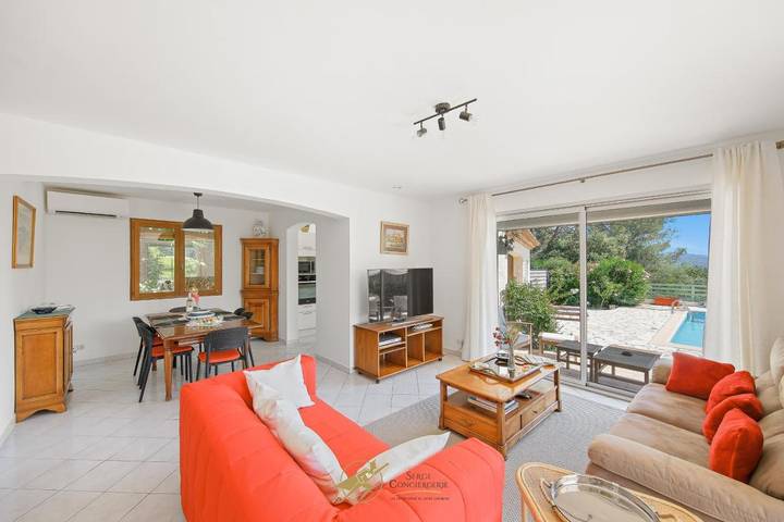 Villa pour 4 personnes, avec piscine et terrasse à Cuers - 2