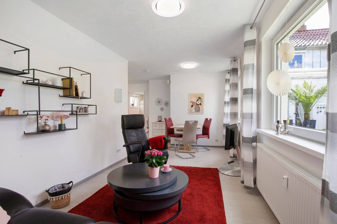 Ganze Wohnung, Ferienwohnung 'Ferienwohnung Steffi' mit privater Terrasse und Wlan in Laichingen, Laichingen Region