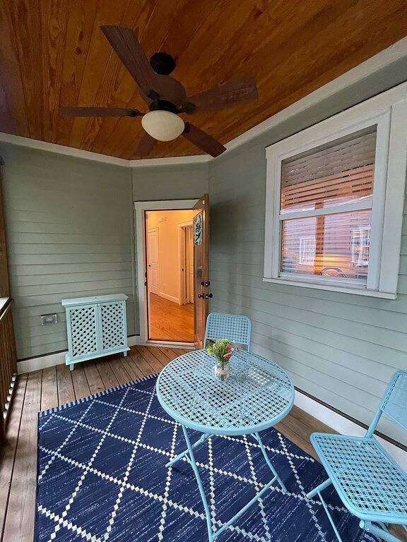 Downtown Wilmington home in the Historic District, near to Cape Fear River Walk in Wilmington, New Hanover County