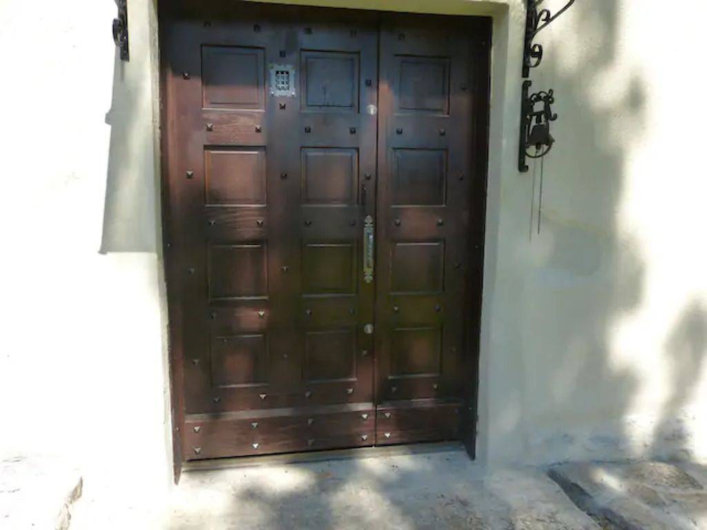 La Petite Maisonnette in Saffloz, Jura Francais