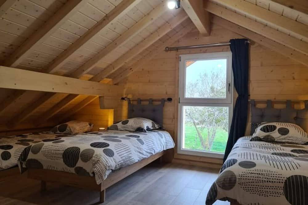 Le P'tit Chalet | Hiking, skiing & nature | Lake Geneva in Saint-Paul-en-Chablais, Thonon-les-Bains region