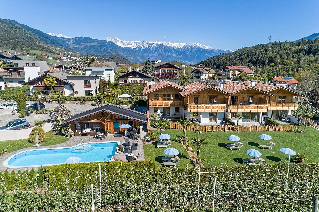 Chalet '4 55m²' mit Bergblick, Gemeinschaftspool und Wlan in Prissian, Tisens