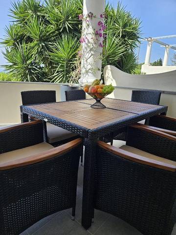 Ferienwohnung für 2 Personen, mit Terrasse und Ausblick in Capri