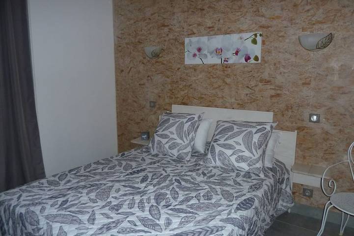 Location de vacances pour 6 personnes, avec jardin et balcon à Mayrinhac-Lentour - 3