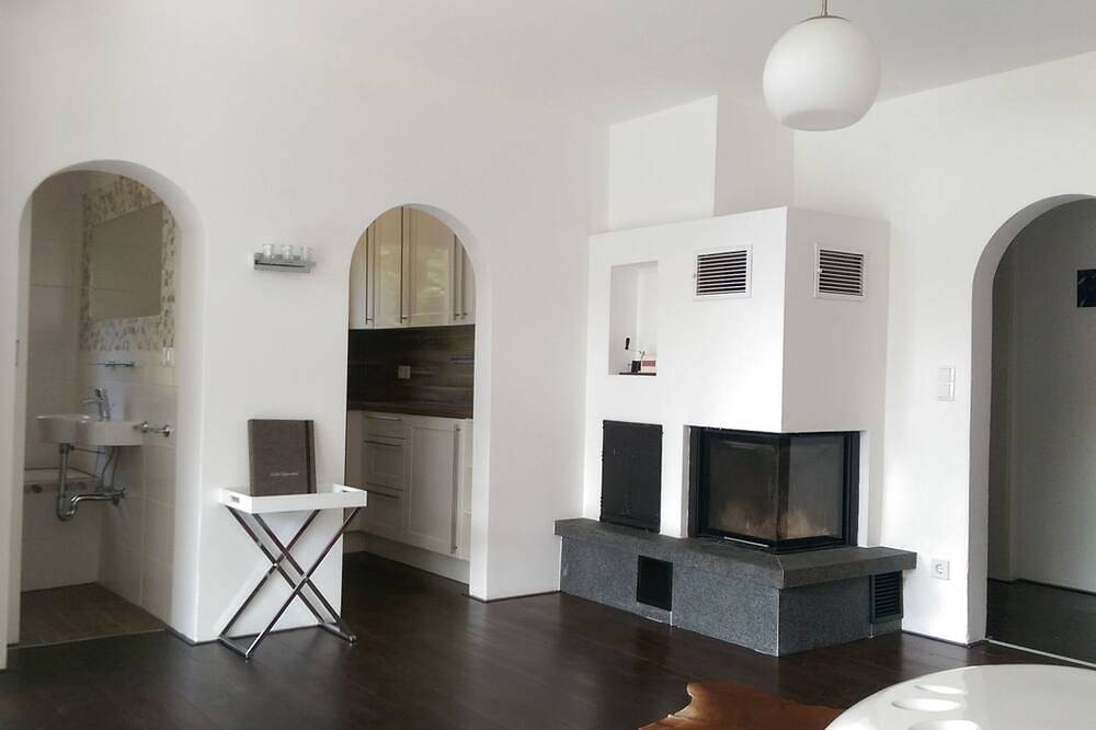 In Süd-Waldhanglage mit Seeblick in Ferchesar, Stechow-Ferchesar